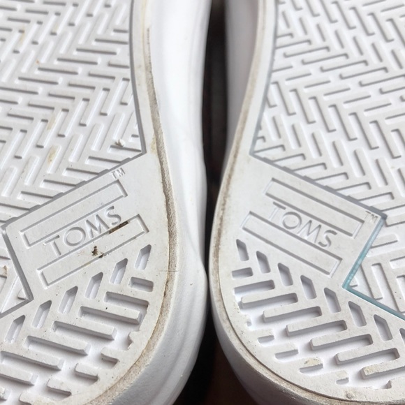 Tom’s Camila High Hi Top Shoes. - Picture 9 of 11